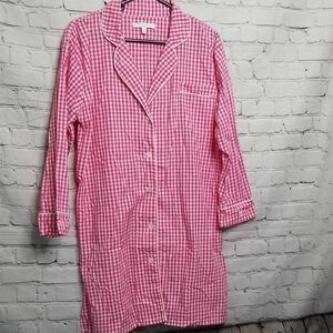 Marigot womens robe size Medium side slits 100% cotton.  EUC
